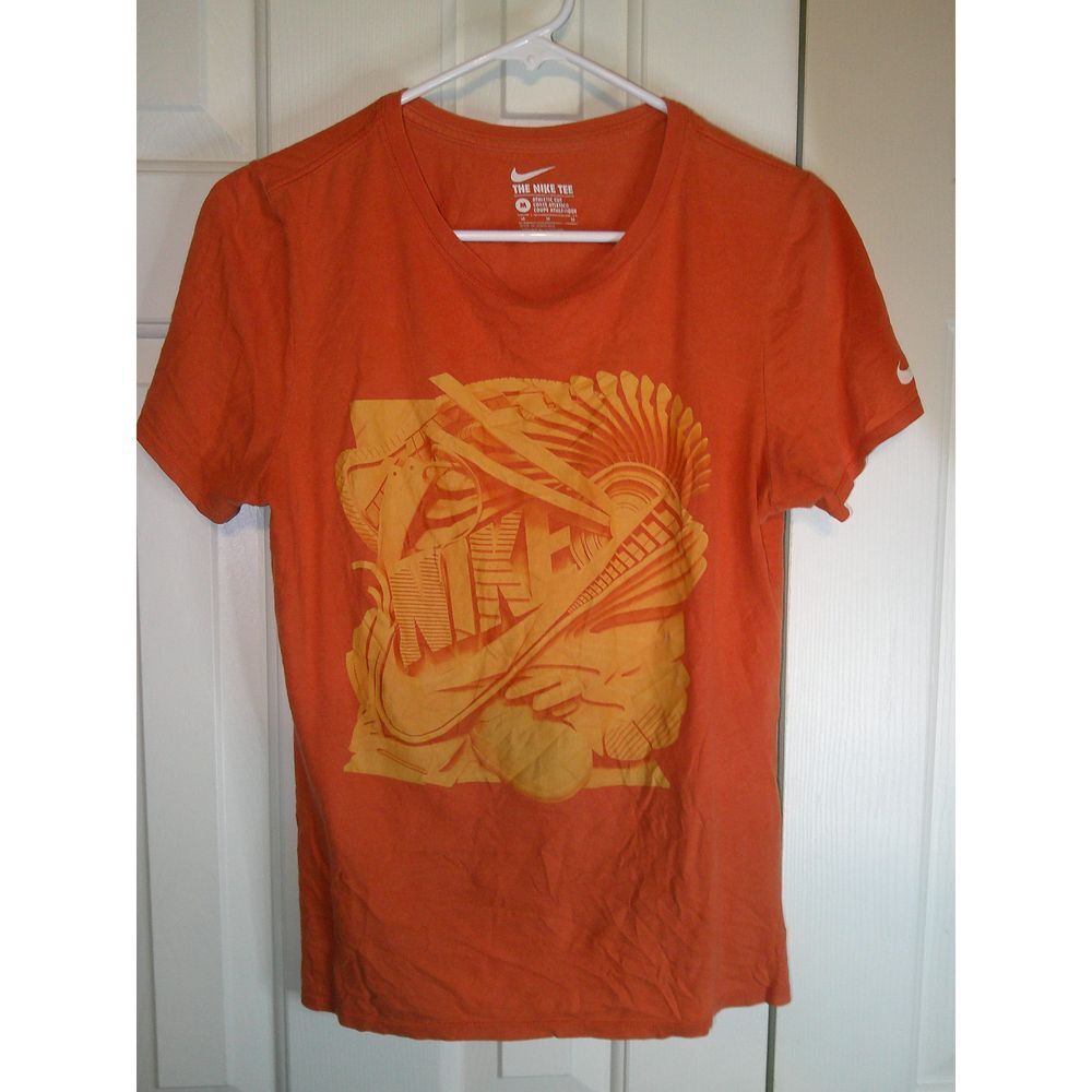 Vintage Nike Athletic Orange Graphic‎ T-Shirt Abstract Art Design Athletic Cut M